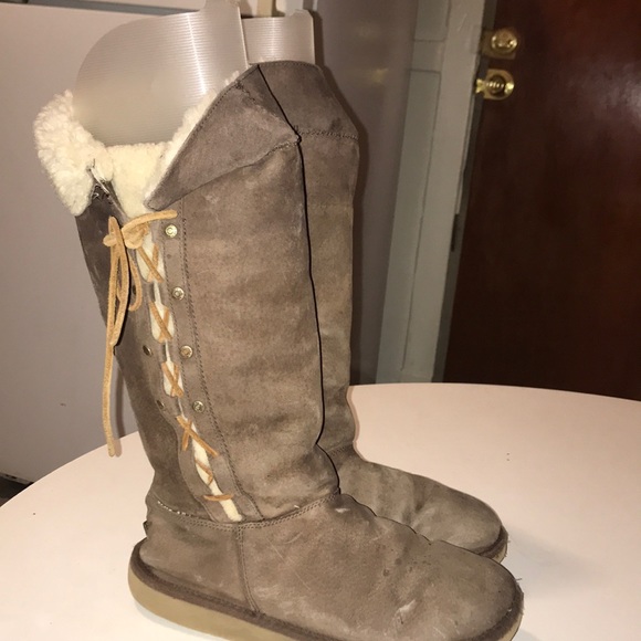 UGG Long Boots - Picture 1 of 8
